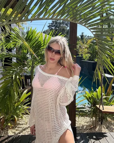 laviishlily Instagram post about Valentine's Day