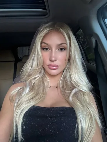 lavishlily Instagram post thumbnail
