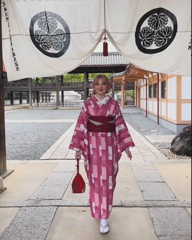 ldshadowlady Instagram post about Kyoto travel