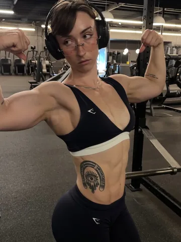 leanbeefpatty Instagram post about Upper body workout
