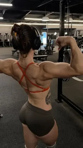 leanbeefpatty Instagram post about Core workout