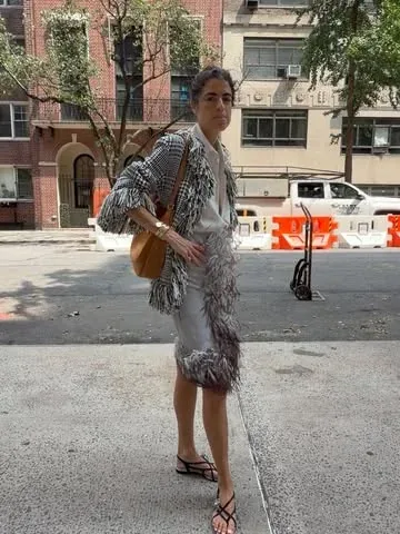 leandramcohen Instagram post about Newsletter