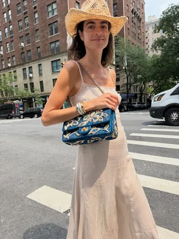leandramcohen Instagram post about Outfit styling