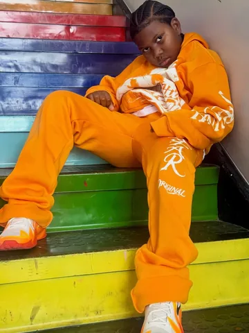 legendisflyy Instagram post about Children's fashion