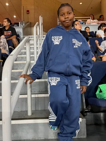 legendisflyy Instagram post about Children's fashion