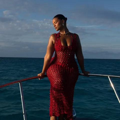 lessance Instagram post about Fashion and lifestyle