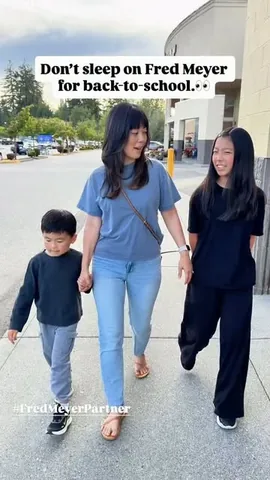 lessthandomesticgoddess Instagram post about Back to school apparel