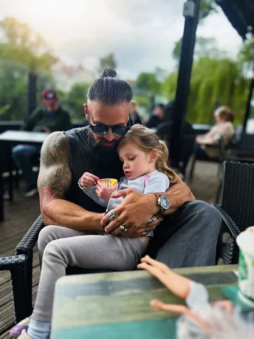 lex_fitness Instagram post about Fatherhood and life balance