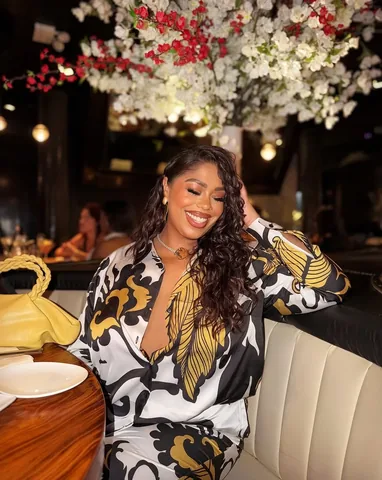 lifeisrockyy Instagram post about Dining