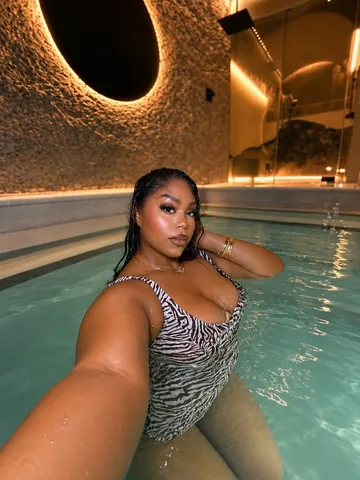 𝐑𝐚𝐪𝐮𝐞𝐥 ♡ 𝐍𝐘𝐂 𝐋𝐢𝐟𝐞𝐬𝐭𝐲𝐥𝐞 𝐂𝐫𝐞𝐚𝐭𝐨𝐫 Instagram post thumbnail