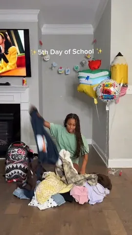 lil_raspberrry Instagram post about Back to school fashion