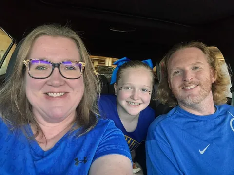 little_gymnast_lil Instagram post about Family support and account management