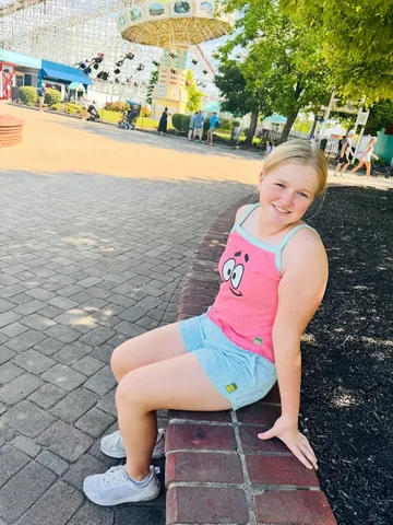 little_gymnast_lil Instagram post about Amusement park outing