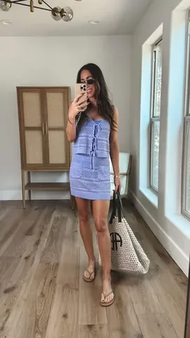 liveloveblank Instagram post about Vacation fashion