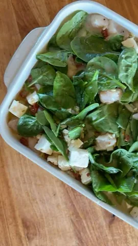 livingwithlandyn Instagram post about Chicken and spinach bake