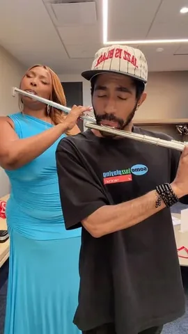 lizzobeeating Instagram post about Jazz performance