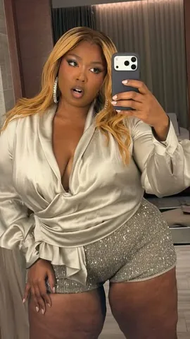 Lizzo Instagram post thumbnail