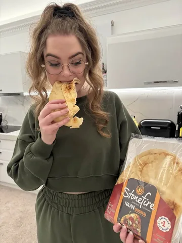 loeya Instagram post about Stonefire Speedway promotion