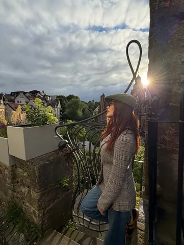 looksby_lro Instagram post about Scotland travel