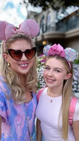 louisepentland Instagram post about Disney castle comparison