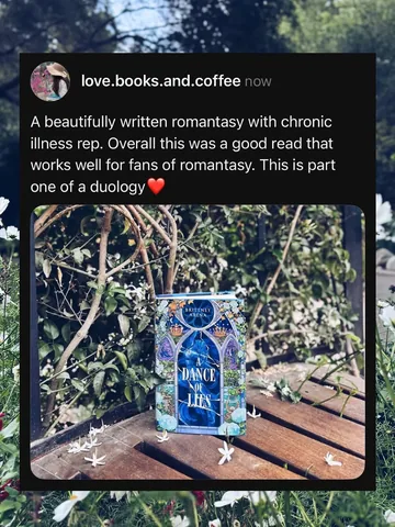 love.books.and.coffee Instagram post about Romantasy book recommendation