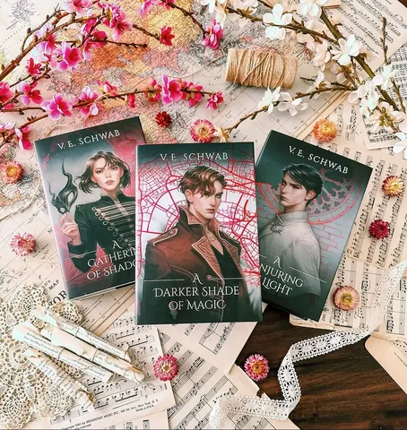 lovelybookishbelle Instagram post about Favorite book series