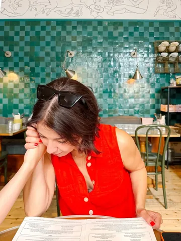 lovelyindeed Instagram post about London travel