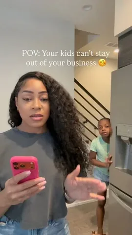 lovemilanmarie Instagram post about Children's travel headphones