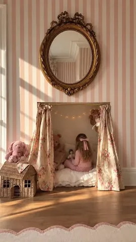 lydiabright Instagram post about Children’s room décor