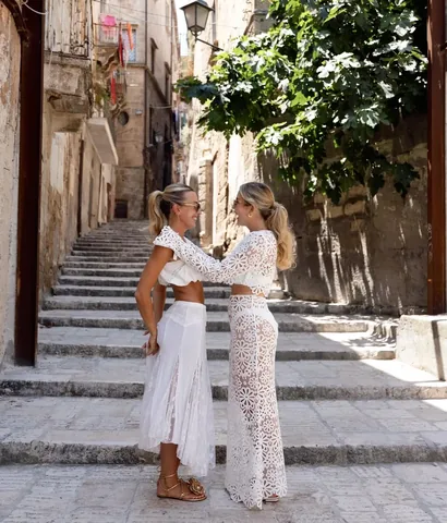 lydiabright Instagram post about Sibling relationship