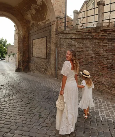 lydiabright Instagram post about Family holiday in Italy