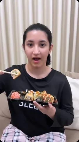 maaheenscorner Instagram post about Sushi and food preferences