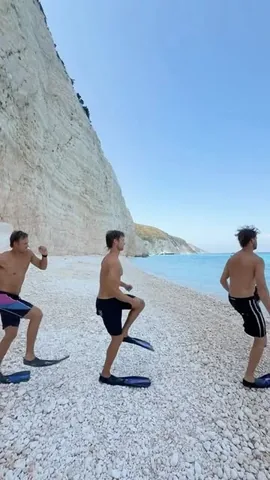 maddiecastellano Instagram post about Travel humor
