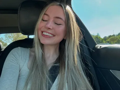 maddynf Instagram post about Hair styling