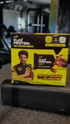 madhawibilochan Instagram post about Protein bar