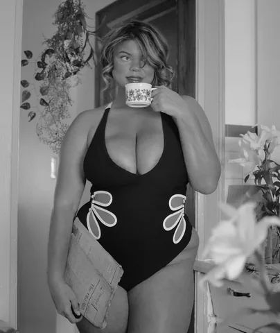 makelasaintfort Instagram post about Swimwear