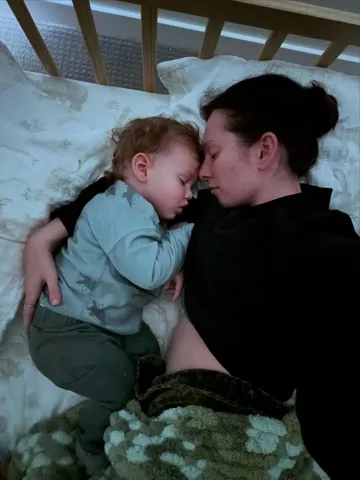 makenzie_dustman Instagram post about Motherhood and presence