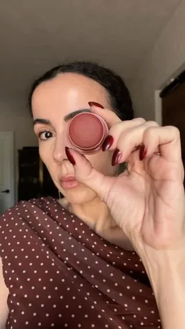 makeupsessions Instagram post about Cream blush review