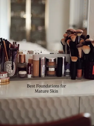 makeupsessions Instagram post about Foundation recommendations