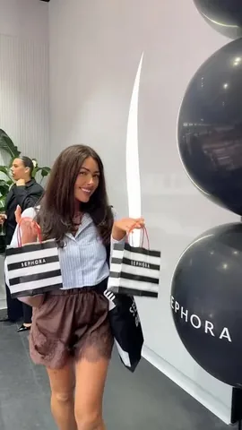 mamareid Instagram post about Retail opening