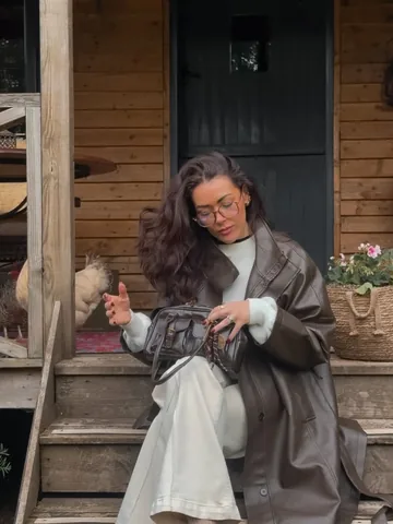 mamareid Instagram post about Cabin getaway