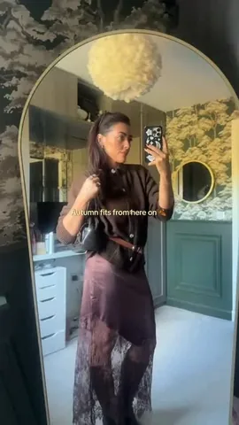 mamareid Instagram post about Autumn fashion