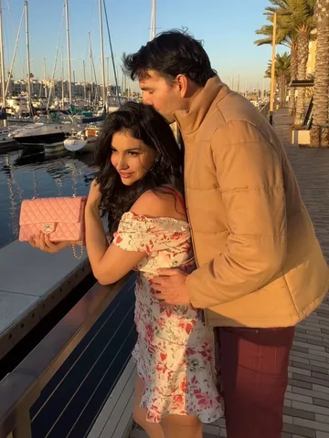 mandystefanian Instagram post about Romantic relationship