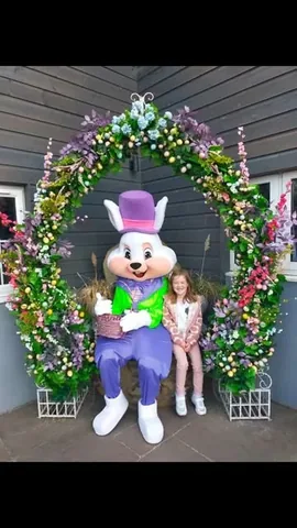 manleyfamily18 Instagram post about Easter farm visit