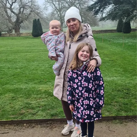 manleyfamily18 Instagram post about Family walk