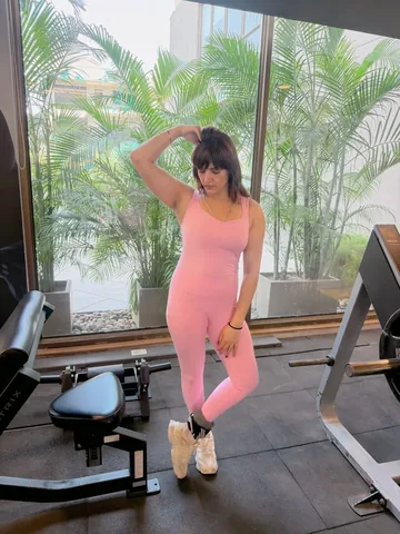 manushruti.6 Instagram post about Aesthetic self expression