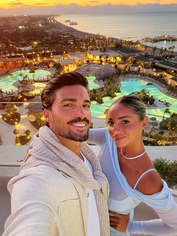 marianodivaio Instagram post about Travel experience