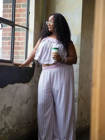 mariedenee Instagram post about Entrepreneurial identity and burnout