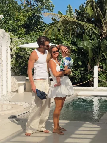 mariefeandjakesnow Instagram post about Return to Bali home