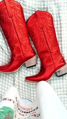 marijka_dam Instagram post about Cowboy boots